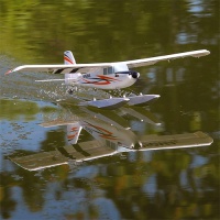 Floats for RC airplane