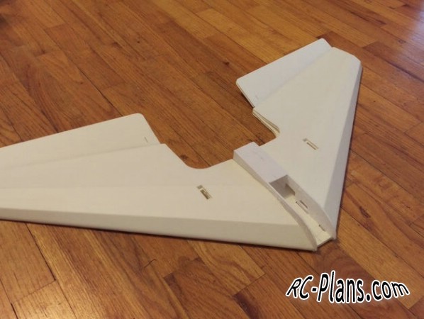 Free plans for foam rc flying wing FT Mighty Mini Arrow
