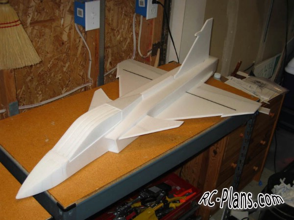 Free plans for foam scale rc airplane JAS 39 Gripen Park Jet