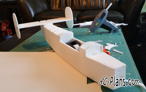 free rc plane plans pdf download - rc airplane B-24 Liberator